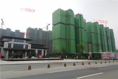 出售4室1厅2卫137m2毛坯别墅